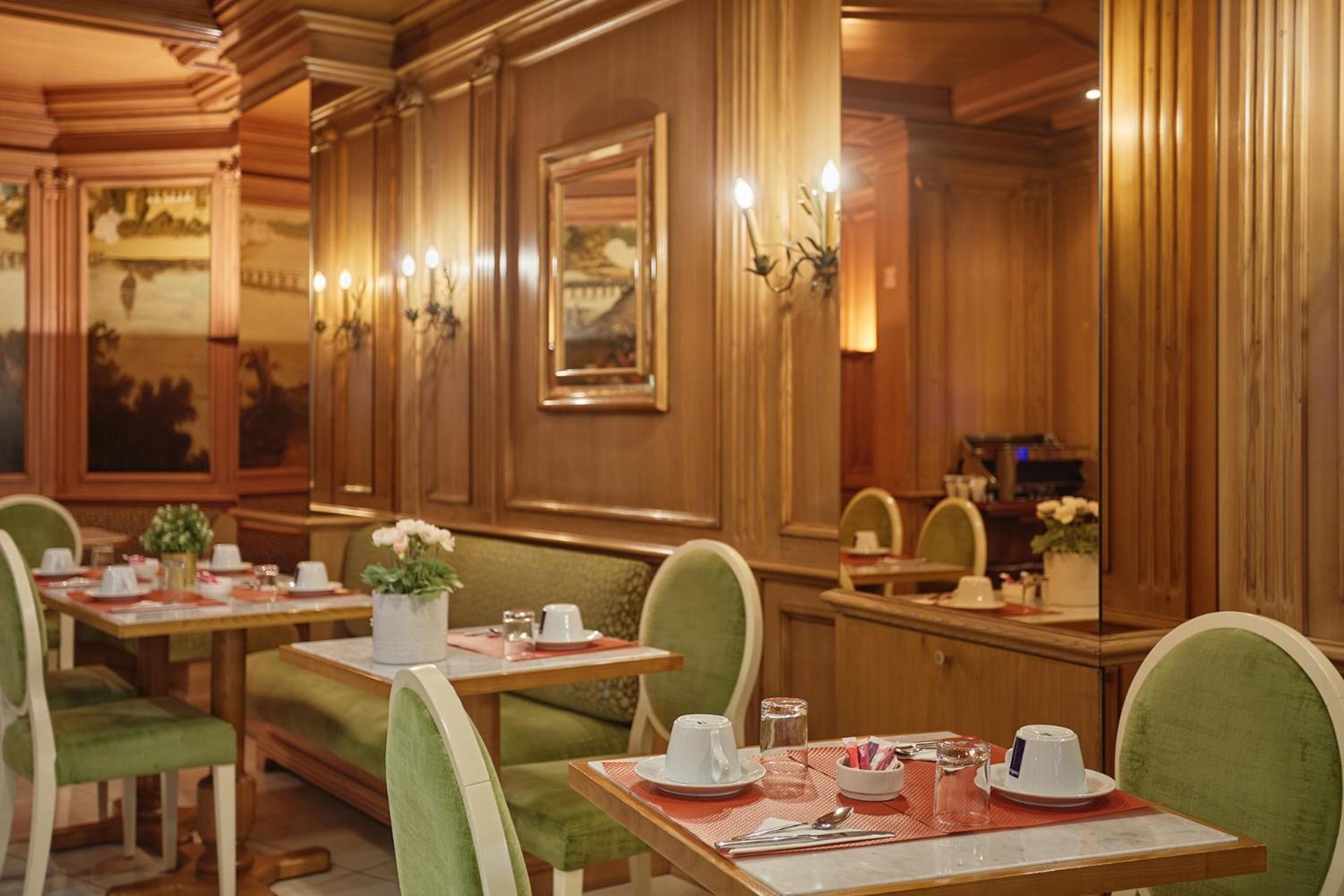 Murat Paris Exterior foto